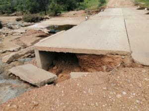 construction, renovation walls and ceilings outdoors