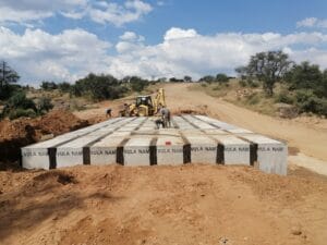 construction, renovation walls and ceilings outdoors