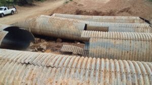 construction, renovation walls and ceilings outdoors