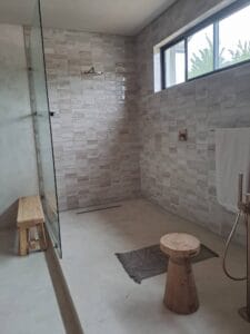 construction, renovation walls and ceilings outdoors