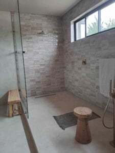 construction, renovation walls and ceilings outdoors