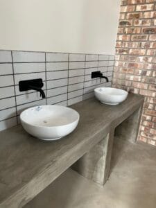 sink in house construction