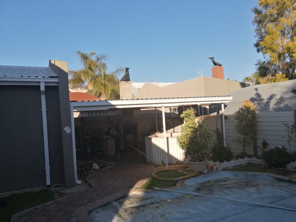 construction, renovation walls and ceilings outdoors